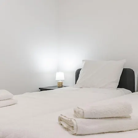 Casa Bela, Sunshine Day Apartman *